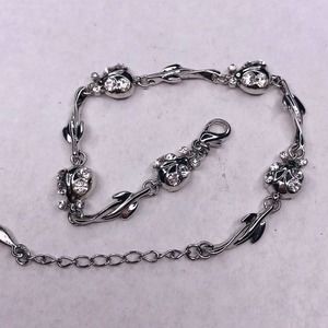 Silver Tone ladybug Bracelet Links Chain Adjustable 6-8 in Rhinestones